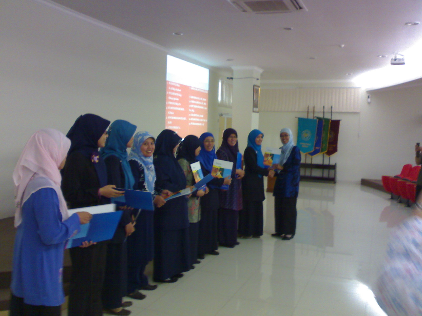 Penyerahan SK Auditor