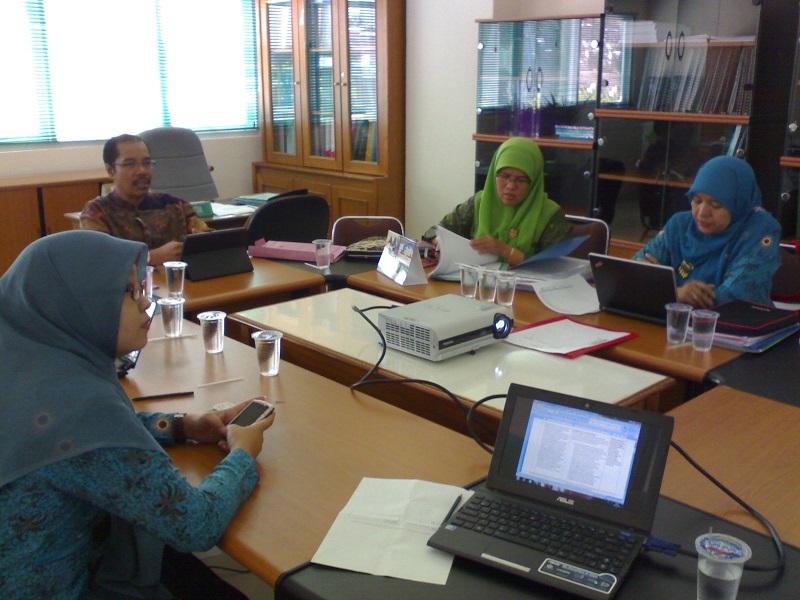 Rapat Koordinasi Penyelesaian Komplain Mahasiswa