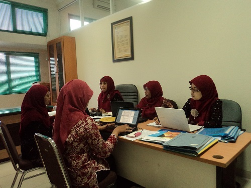 AMI Periode Agustus 2014 di S2 Kebidanan