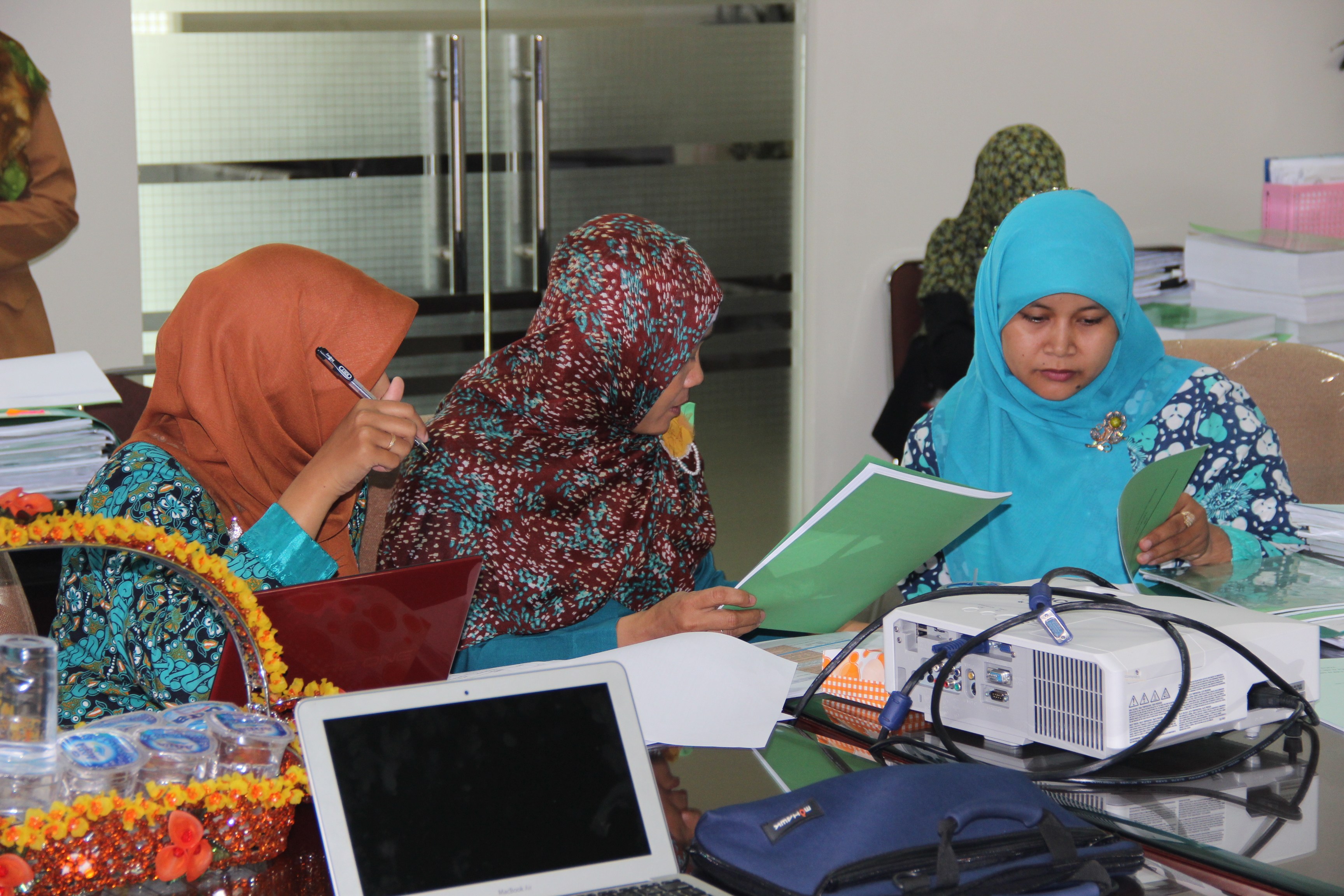 Monitoring dan Evaluasi Internal Periode Januari 2015 di S1 Keperawatan