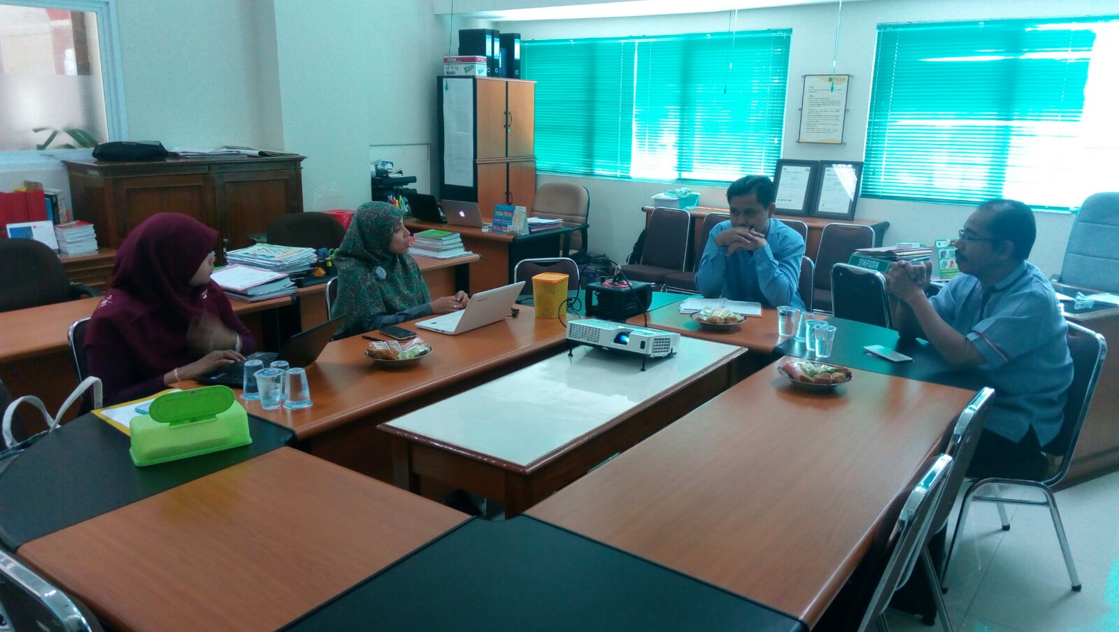 Rapat Koordinasi dengan Akademik membahas Evalusi Dosen dan Unit