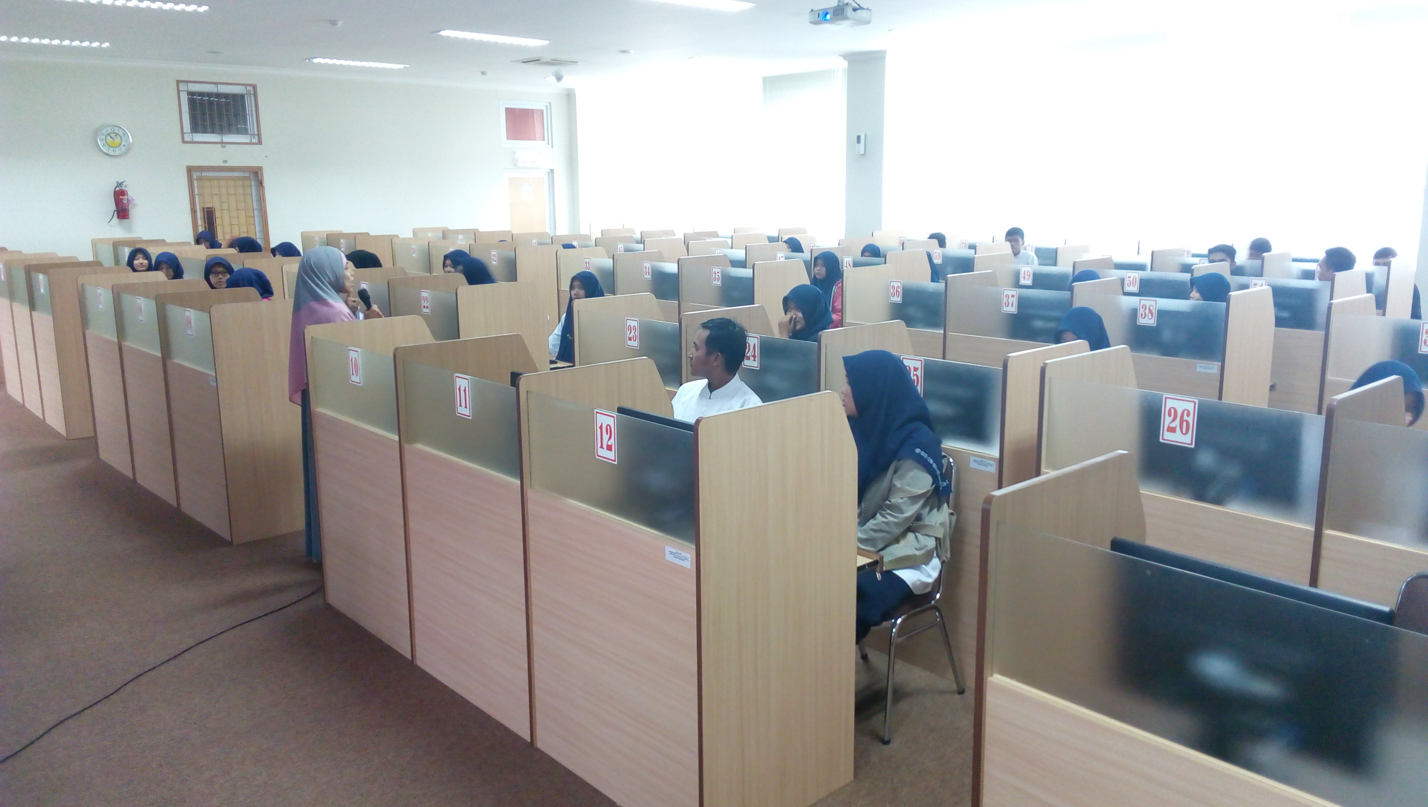 Evaluasi Dosen dan Evaluasi Unit Kerja di CBT