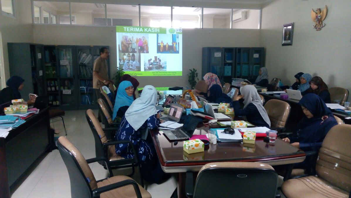 Workshop Akreditasi Prodi D III Kebidanan