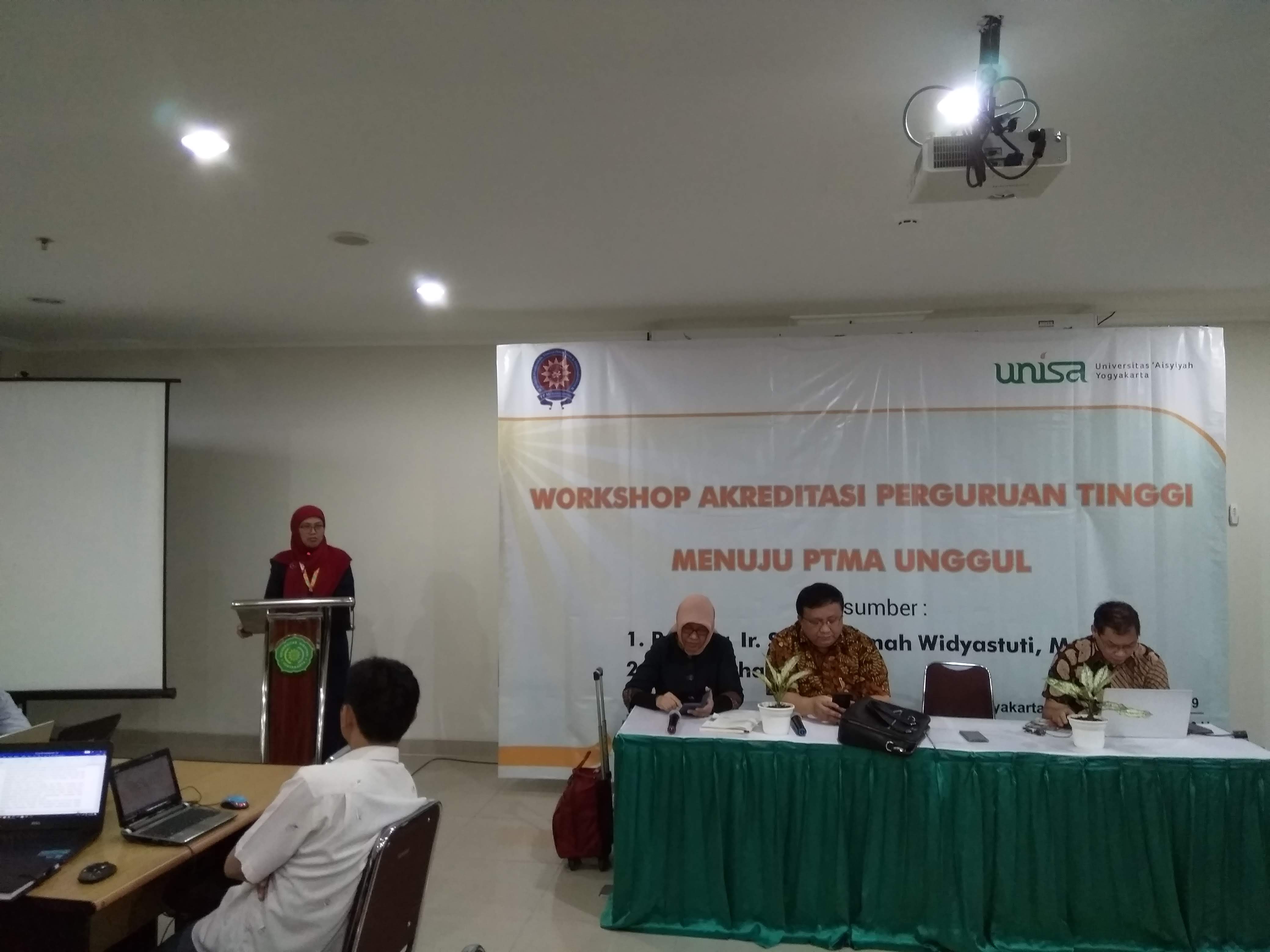 Workshop Akreditasi Perguruan Tinggi Menuju PTMA Unggul