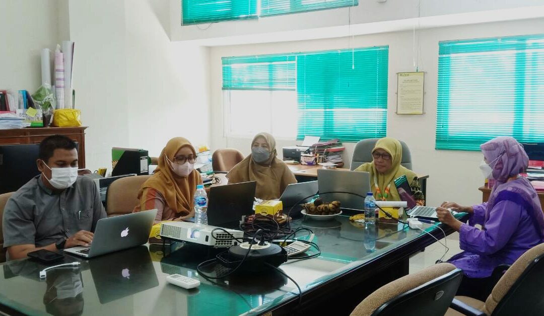 Rapat Revisi SOP di UNISA Yogyakarta